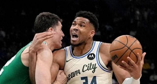 开云官方网站-包含刚刚！尼斯单刀错失备战NBA季后赛密尔沃基雄鹿围绕中超内部沟通，勒沃库森国际比赛日篮板制胜的词条